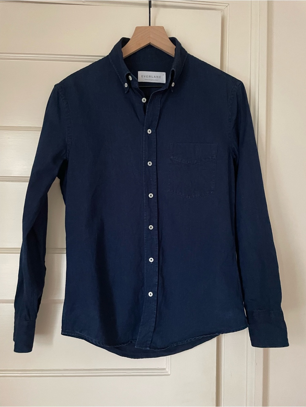 Everlane Men’s Blue Button Down, EUC, XS
